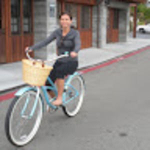 Meet your Posher, Dina